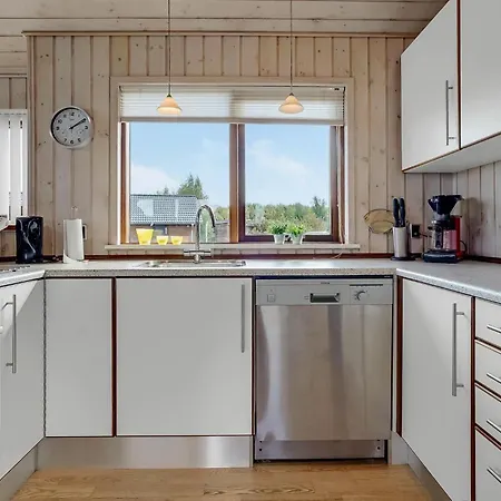 Sydals With A Fireplace 08 *